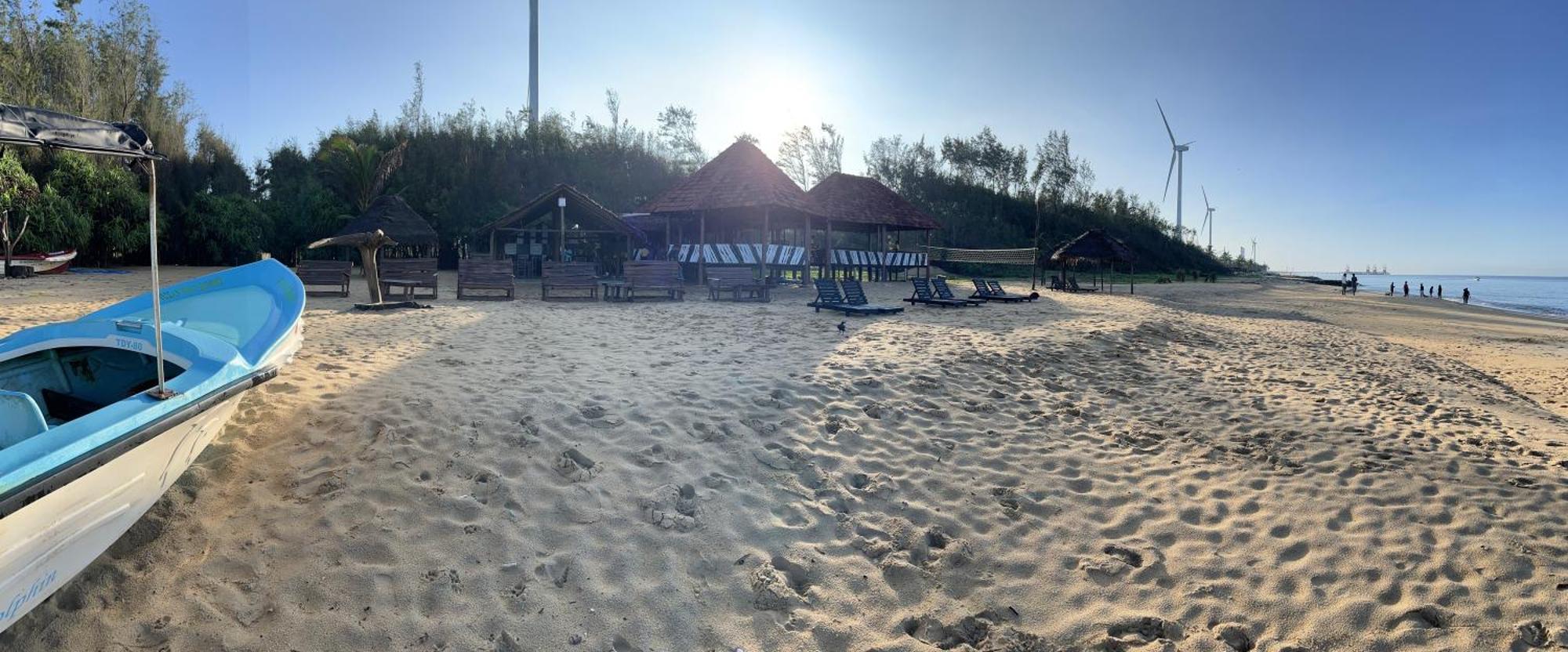 Omeesha Beach Hotel Калпития Екстериор снимка