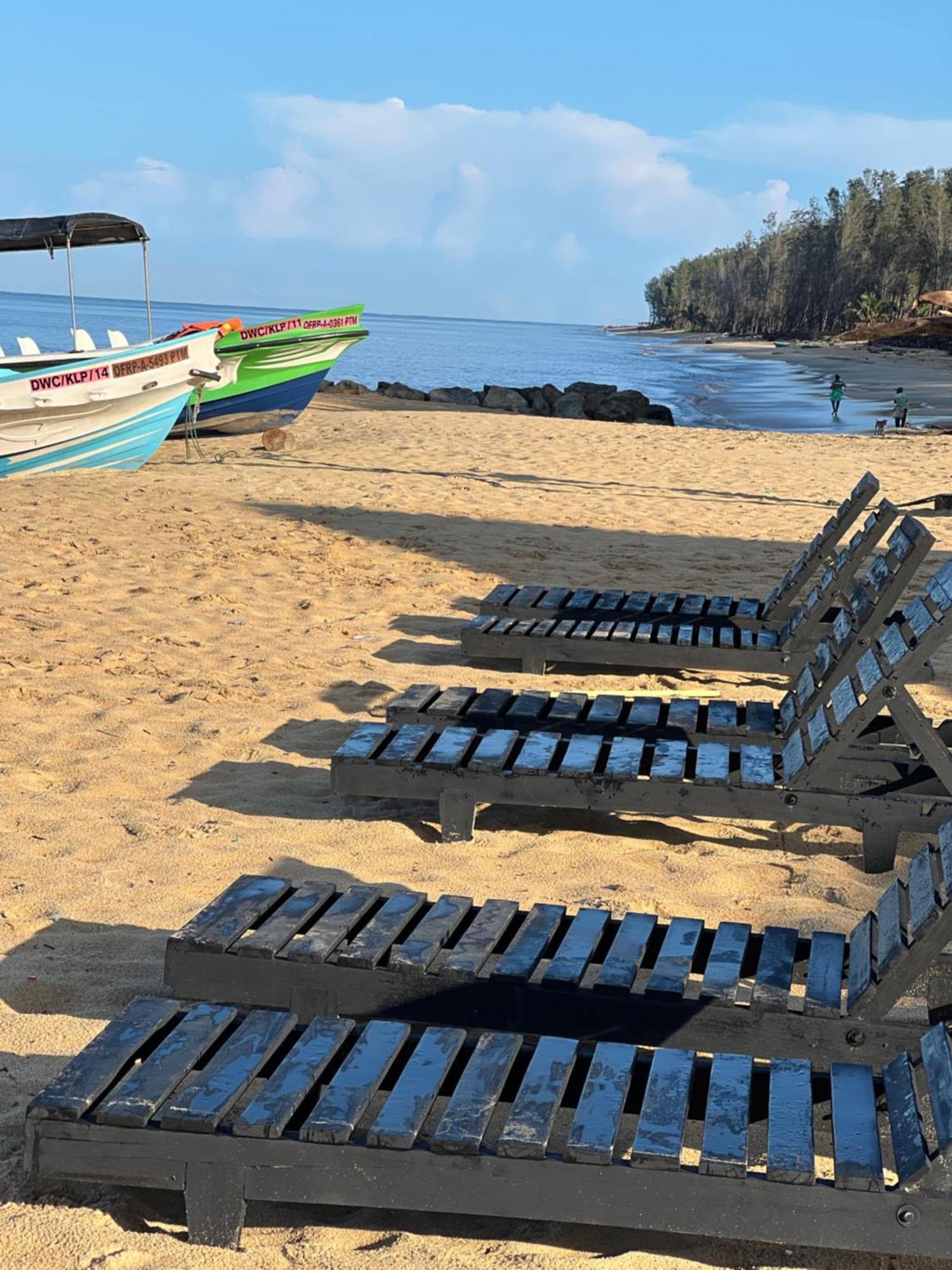 Omeesha Beach Hotel Калпития Екстериор снимка